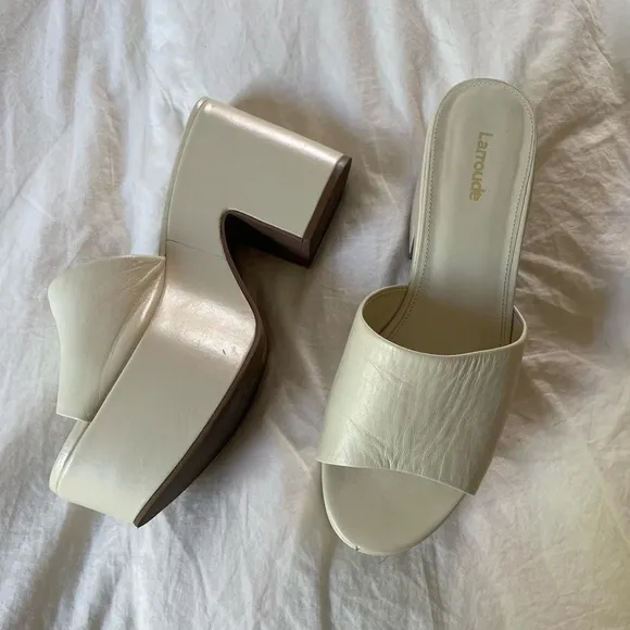 🤍 LARROUDE • Miso Slip-On Platform Sandal In Ivory Leather