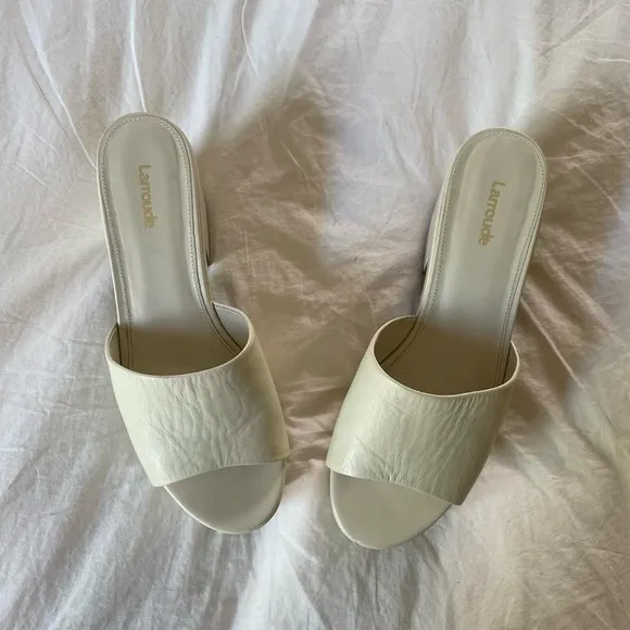 🤍 LARROUDE • Miso Slip-On Platform Sandal In Ivory Leather