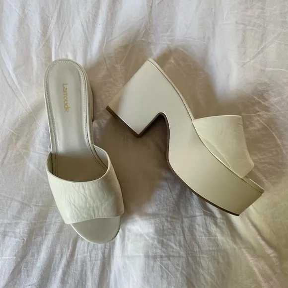 🤍 LARROUDE • Miso Slip-On Platform Sandal In Ivory Leather
