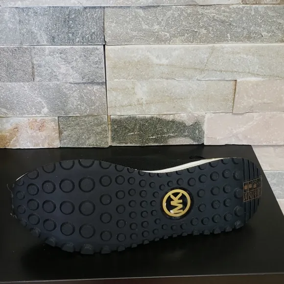 🎁 MICHAEL Michael Kors Bodie Slip On Sneakers