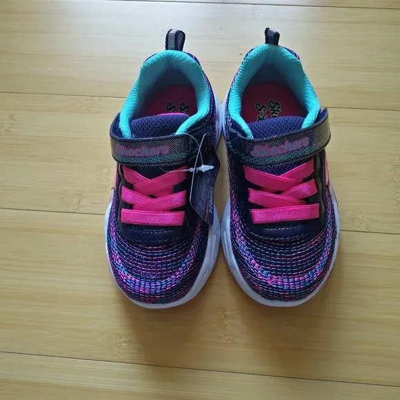 -NEW- Skechers S Lights Shimmer Beams Sneakers