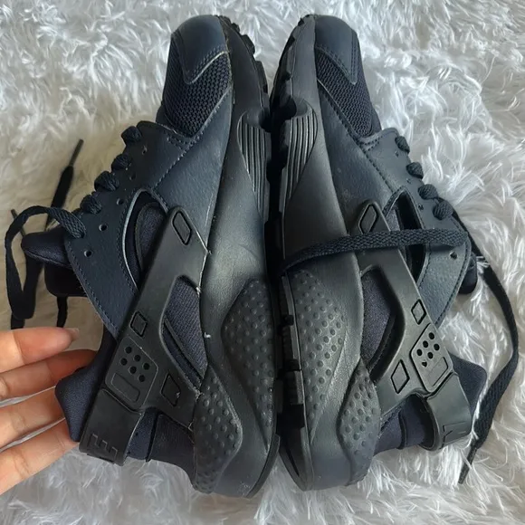 🎮 Nike Huarache Blue Sneakers