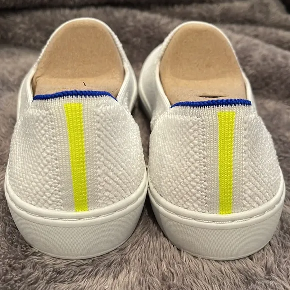 🆕 Rothy's White Terry Slip-On Sneakers Woman Size 9 *Retired Color/Design*