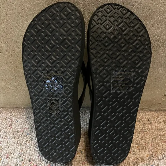 🆕 Tory Burch Wedge  Emory Logo  Flip Flops