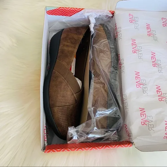 🆕 Wearever Debry Slip-On Casual Brown Loafers Flats 8.5M US
