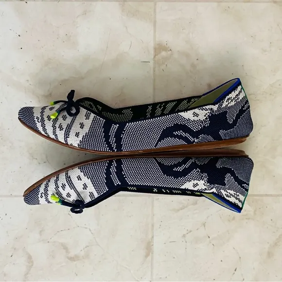 $180 Rothy's Navy White Botanical Bow Tie Pointed Toe Knit Ballet Flats size 7