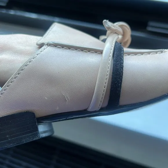3.1 Philip Lim sz 37.5 Beige Slip-On Loafers with Black Accent
