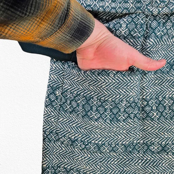 70s Vintage Green White Tweed Turtleneck Long Sleeve Knee Length Dess Size 6