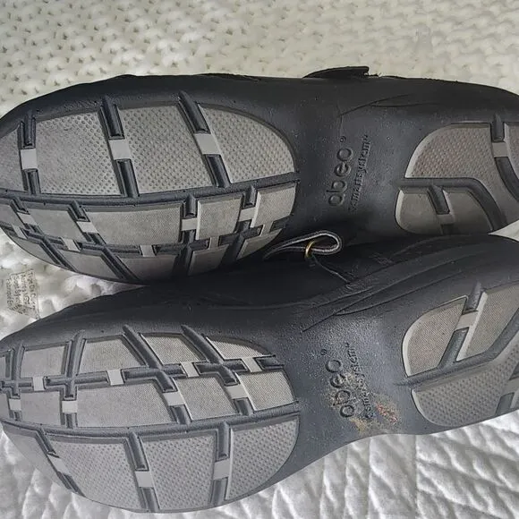 Abeo 24/7 leather velc strap mary jane comfort flats shoes