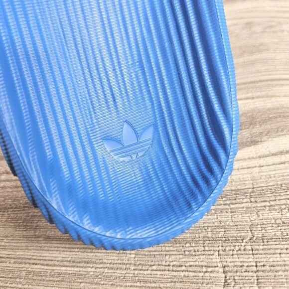 Adidas ADILETTE 22 SLIDES IF3662 Blue Bird/Core Black Sandals - Men's SIZE10
