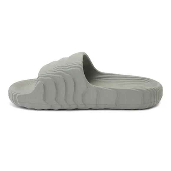 ADIDAS • Adilette 22W Slides Sandals Slippers Pool Beach Includes Box