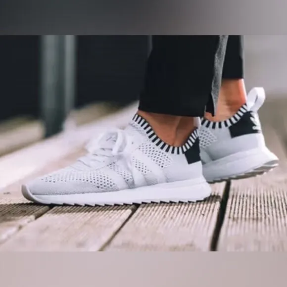 ADIDAS Flashback Primeknit White and Black Knit Sneakers