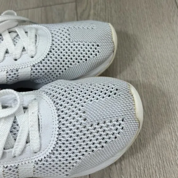 ADIDAS Flashback Primeknit White and Black Knit Sneakers