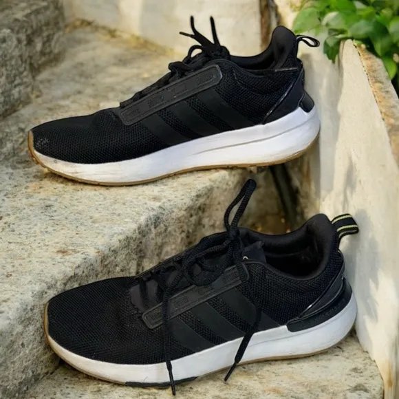Adidas Men's Black Sneakers (J222)