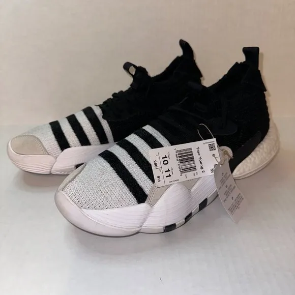 Adidas Mens Trae Young 2.0 Black White Sneakers, Size 10 NWT HO6477