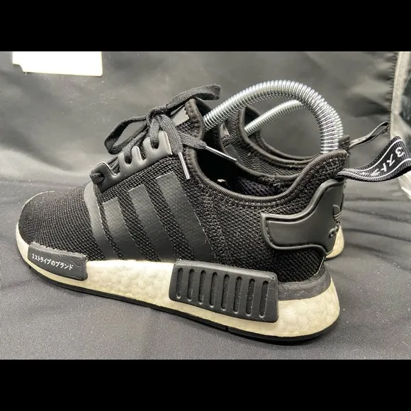 Adidas NMD_R1 J Sneakers Mesh Japan Core Black White Boys Sz 3.5 Women Sz 4.5