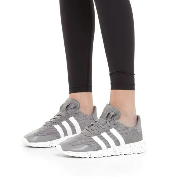 ADIDAS Originals Grey Flashback Sneakers