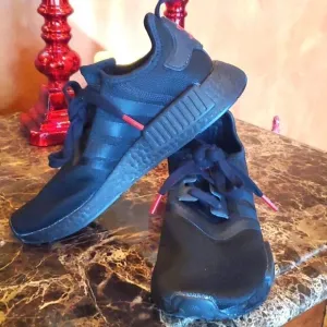 ADIDAS SNEAKERS,Size 6.5,Mesh,NWOT!