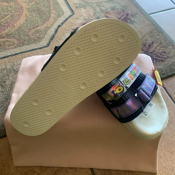 ADILETTE 2.0 SLIDE 'PRIDE PACK - LOVE UNITES'