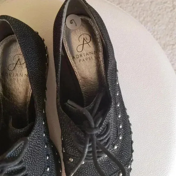 Adrianna Papell Loafers with Studs sz 6M