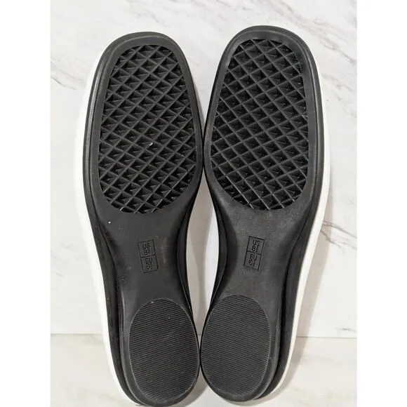 Aerosoles Women's White Solid White Slip-On Leather Flats Shoe Size 8.5