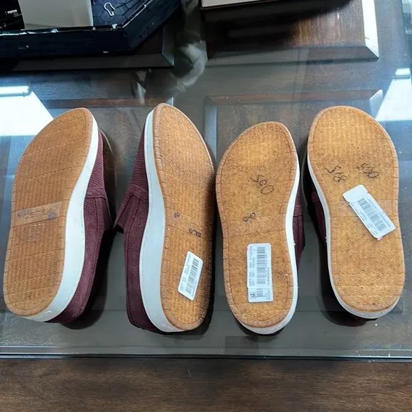 Aetrex  Kenzie Slip-On Comfort Sneaker