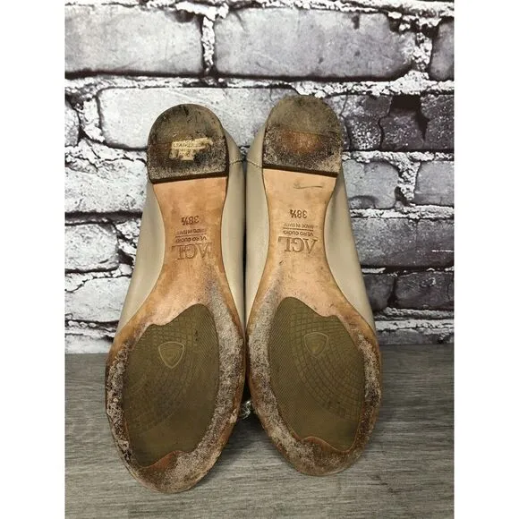 AGL Attilio Giusti Leombruni Nude Leather Snake Cap Toe Flats Women 38.5EU/8M US