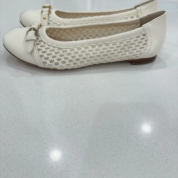 AGL Cream Flats with Textured Bow Design