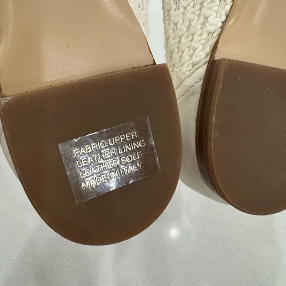AGL Cream Flats with Textured Bow Design