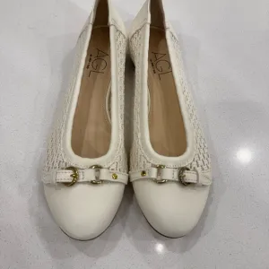 AGL Cream Flats with Textured Bow Design