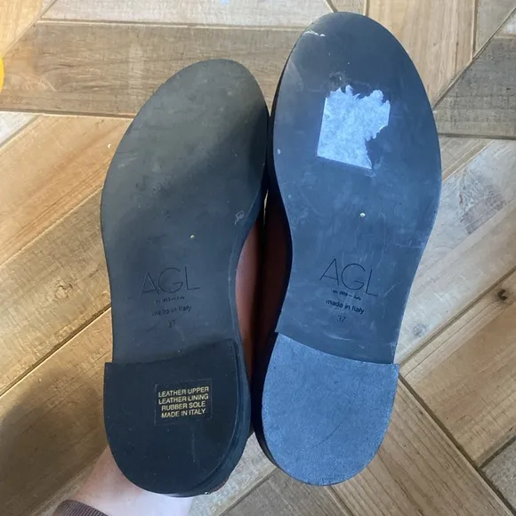 AGL loafer
