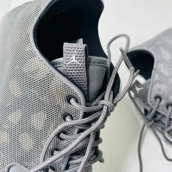AIR Jordan Men’s Eclipse Gray Leopard Mesh Athletic Sneakers Size 8