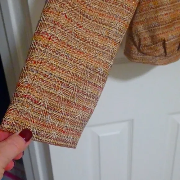 AK Cropped Tweed Blazer