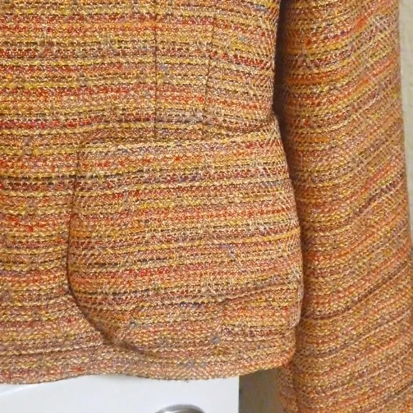 AK Cropped Tweed Blazer