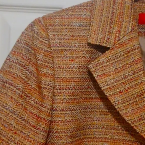 AK Cropped Tweed Blazer