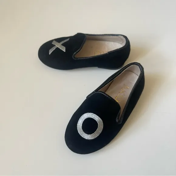 Akid x Mara &amp; Mine Kid’s XO Embroidered Loafers