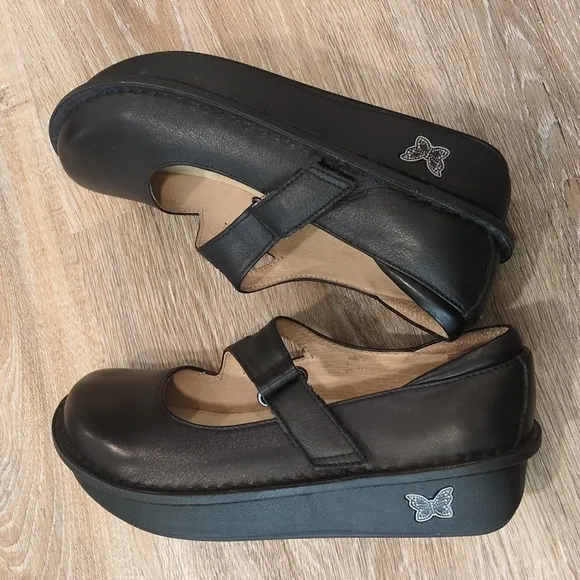 Alegria Black Flats with Comfort Sole Women's size 36