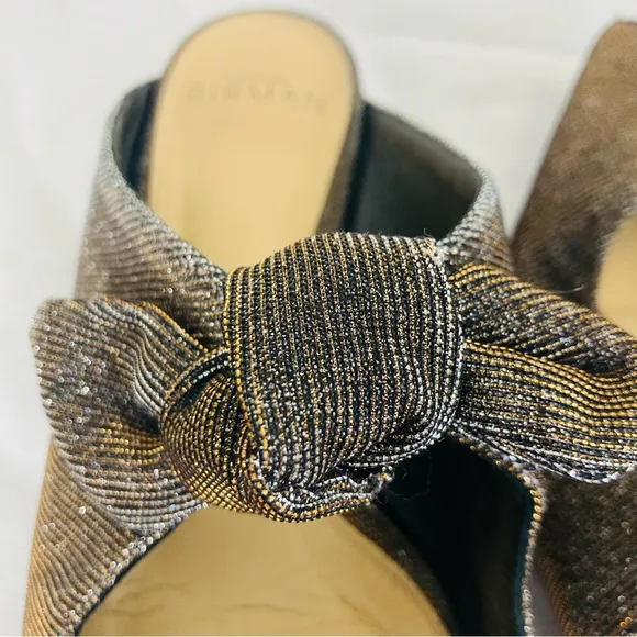 Alexandre Birman metallic pointed toe mules with bow detail. Size 35 (US 5)