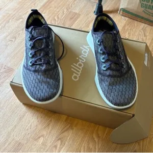 Allbirds Purple Sneakers Lightweight Breathable Design