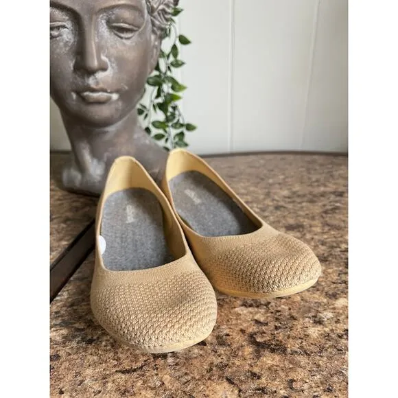 Allbirds Tree Breezers Knit Ballet Flats 8.5 Beige Tan Slip On Comfort Minimal