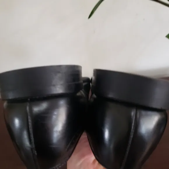 Allen Edmonds Saxon Wingtip Black Leather Tassel Loafers 11 Alan