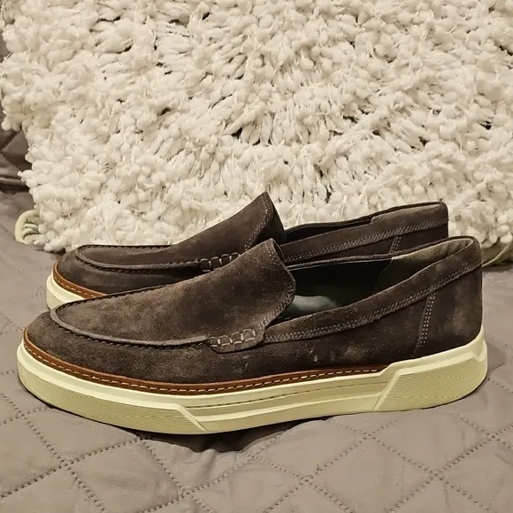 Allen Edmonds Suede Loafers with Rubber Sole