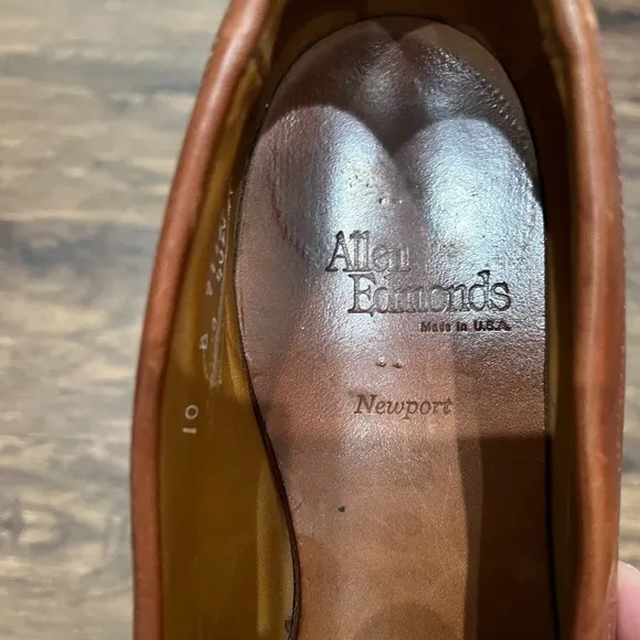 Allen Edmonds Tan Leather Newport Tassel Loafers Sz. 10