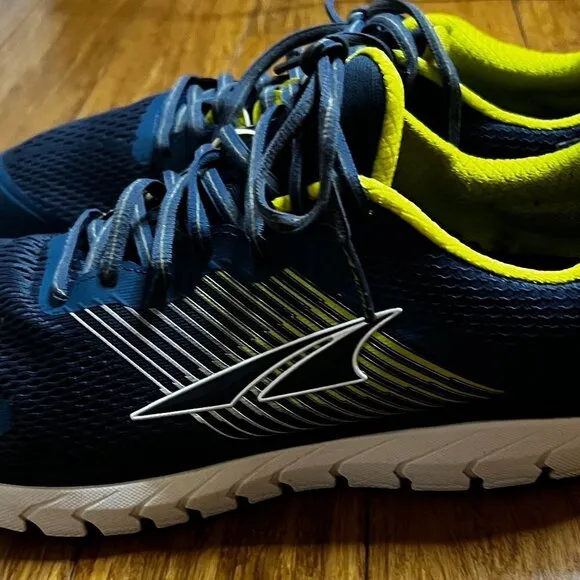 Altra Provision 4.0 Men's Blue Low Top Running Sneakers Size 11.5