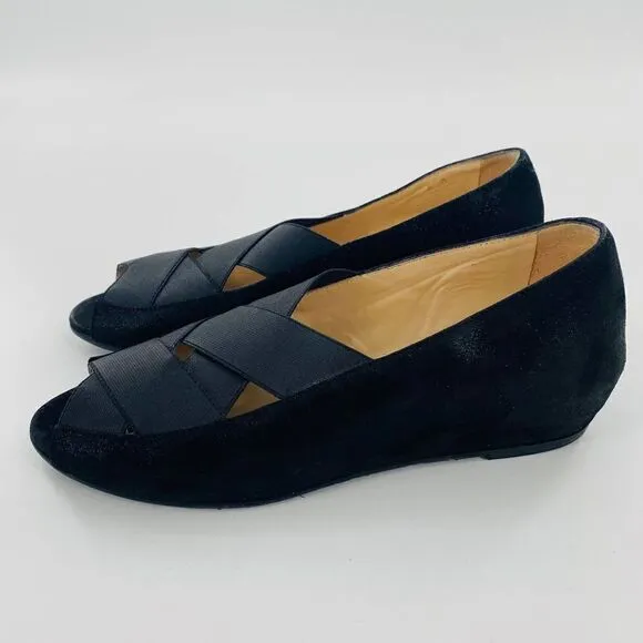 Amalfi by Rangoni  Flats Loafers Suede Low Wedge Black Size 6