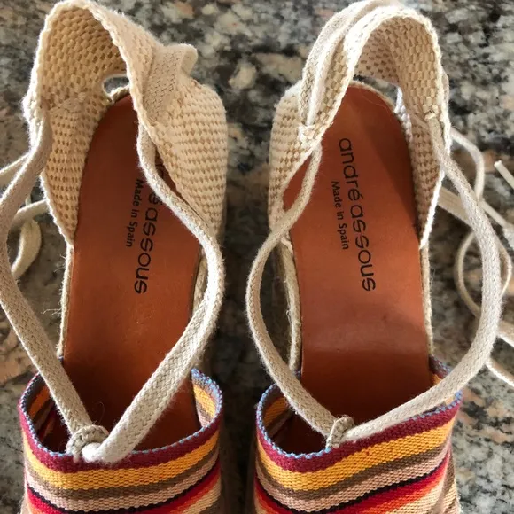Andre Assous, Espadrilles w/matching Shoulder Bag