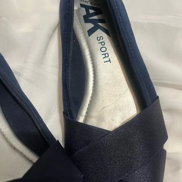 Anne Klein Black Classic Ballet Flats