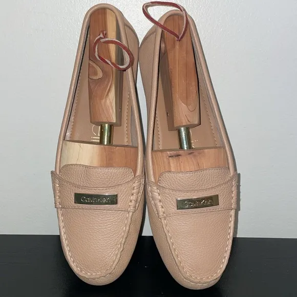 Anthropologie Calvin Klein Leta Leather Flats/Slip Ons.  Size 9.  Rubber Soles