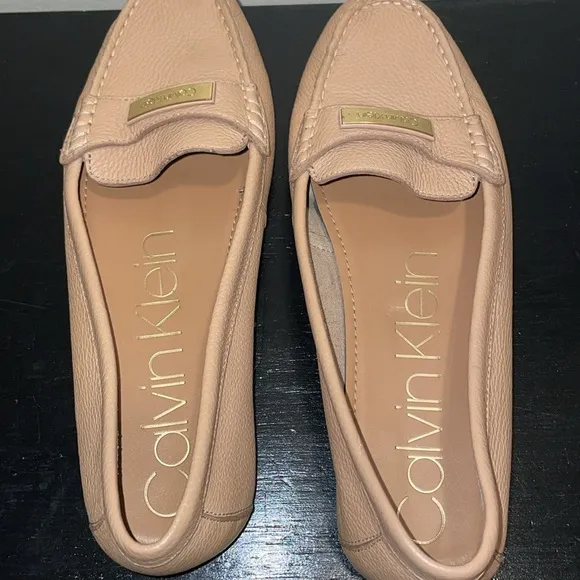 Anthropologie Calvin Klein Leta Leather Flats/Slip Ons.  Size 9.  Rubber Soles