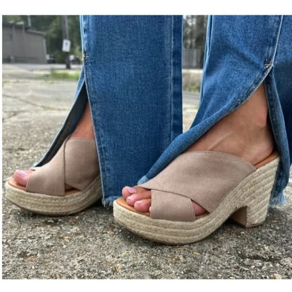 Anthropologie Paseart Tan Suede Cross Strap Ombre Wedge Espadrille Slides 10